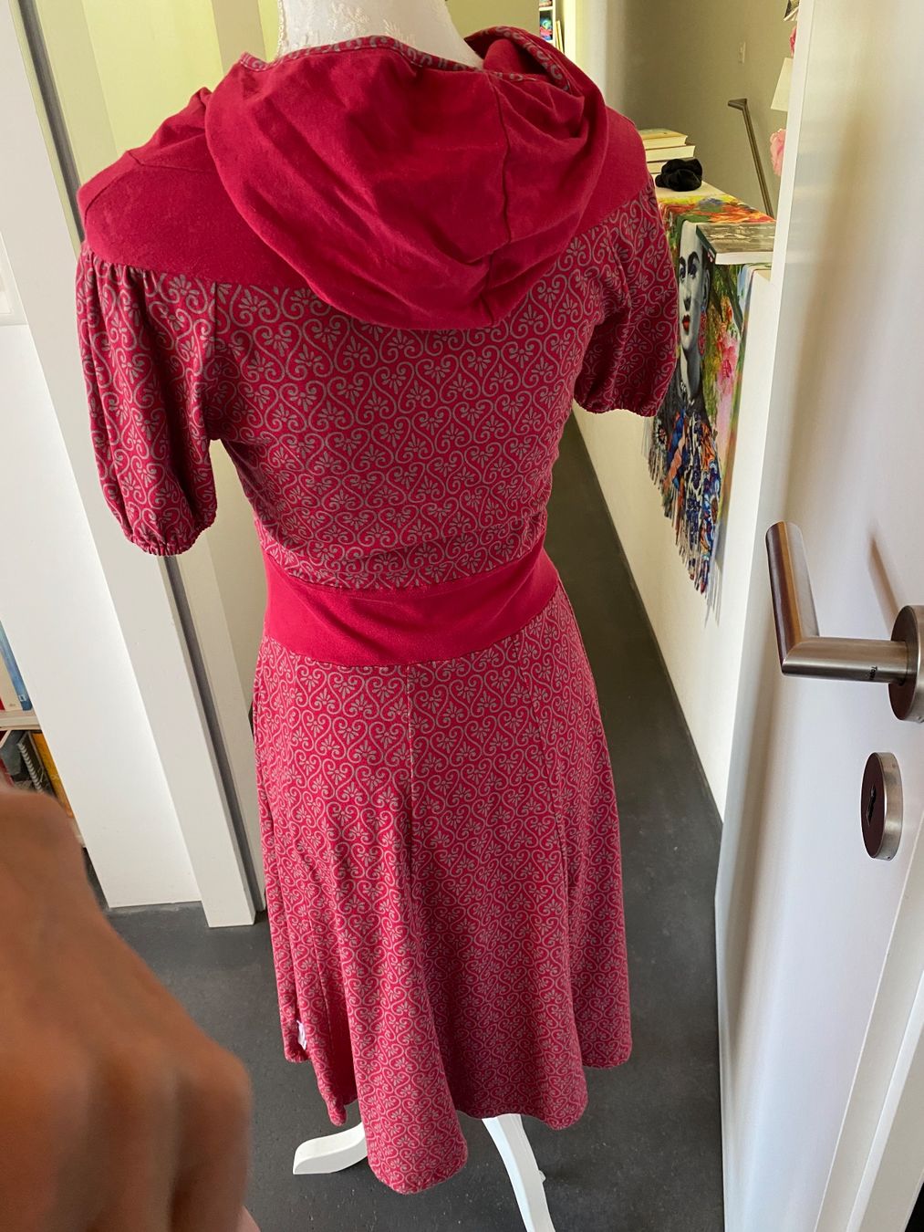 Blutsgeschwister Vestiti: Blutsgeschwister Kleid – Usato da Leuk Stadt venduto da ste_7dy2 1