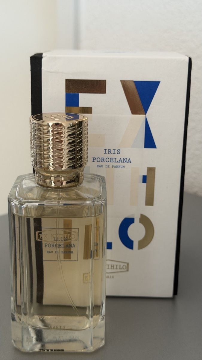 Parfums & Eau de Toilette: Ex Nihilo Iris Porcelana, 2 ml – D'occasion à Sursee par nri_sbv9
