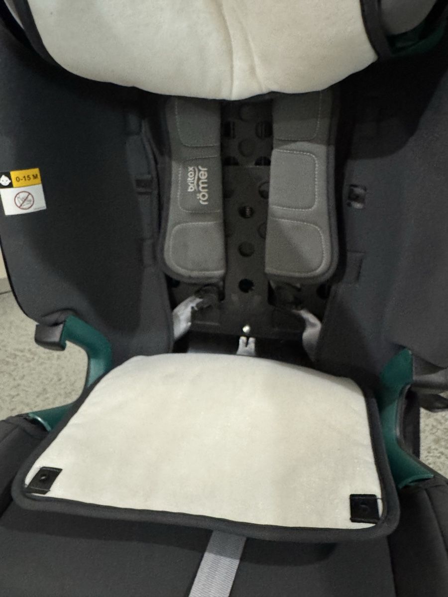 Britax Römer Seggiolini per auto: Britax Römer Kindersitz – Usato da Wohlenschwil venduto da susburg 5