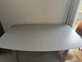 Table extensible plateau gris pieds métal bon état