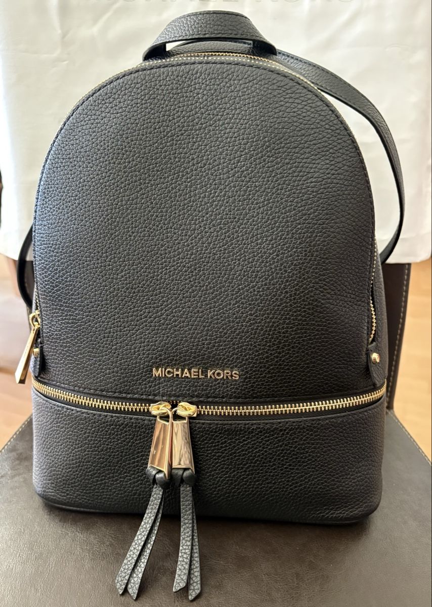 Michael Kors Zaini: Wunderschöner Rucksack von Michael Kors – Nuovo (secondo la descrizione) da Brütten venduto da gisela777