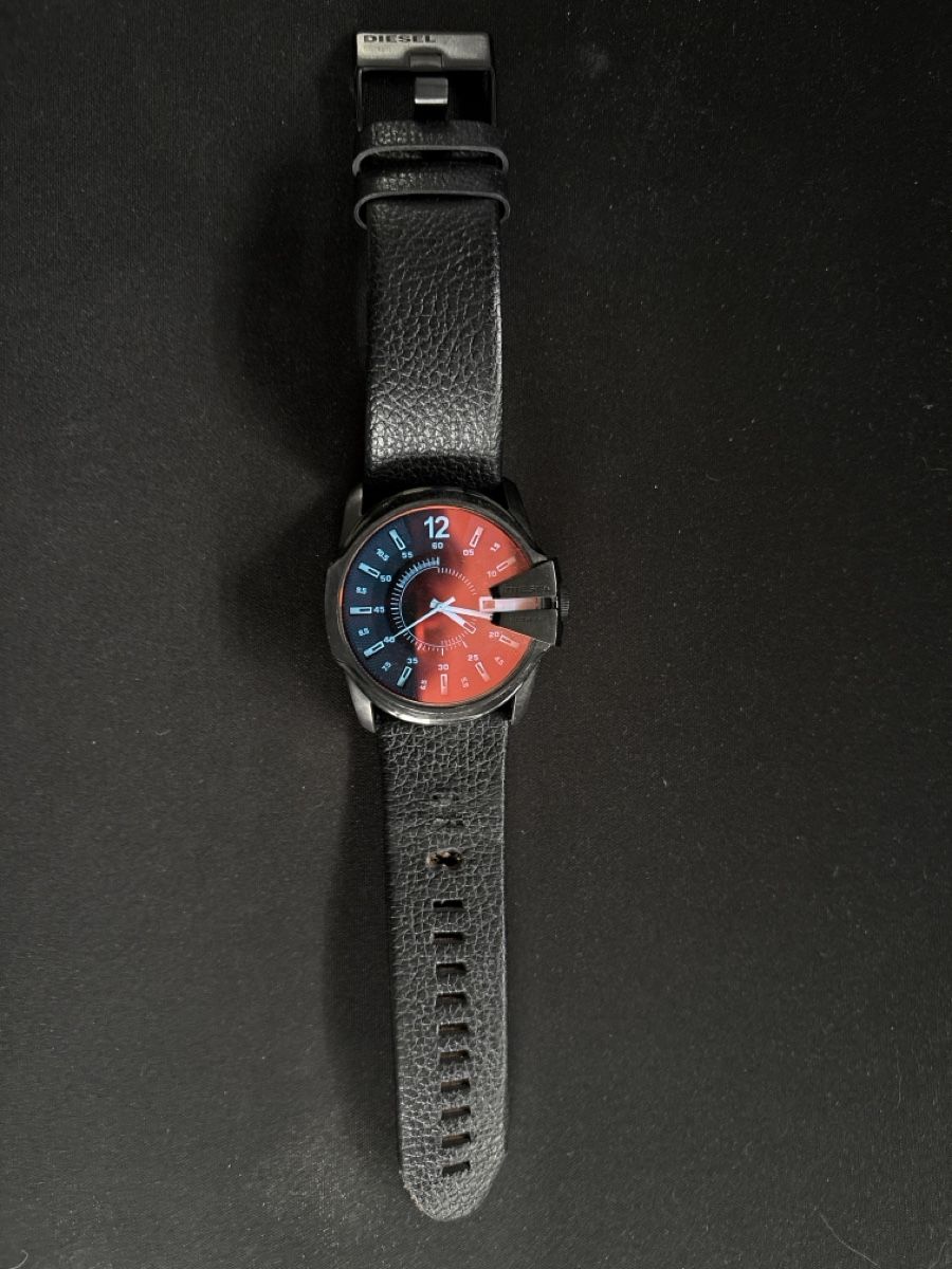 Diesel Orologi: Diesel Master Chief Uhr DZ1657 – Usato da Staad SG venduto da jasminekrecht