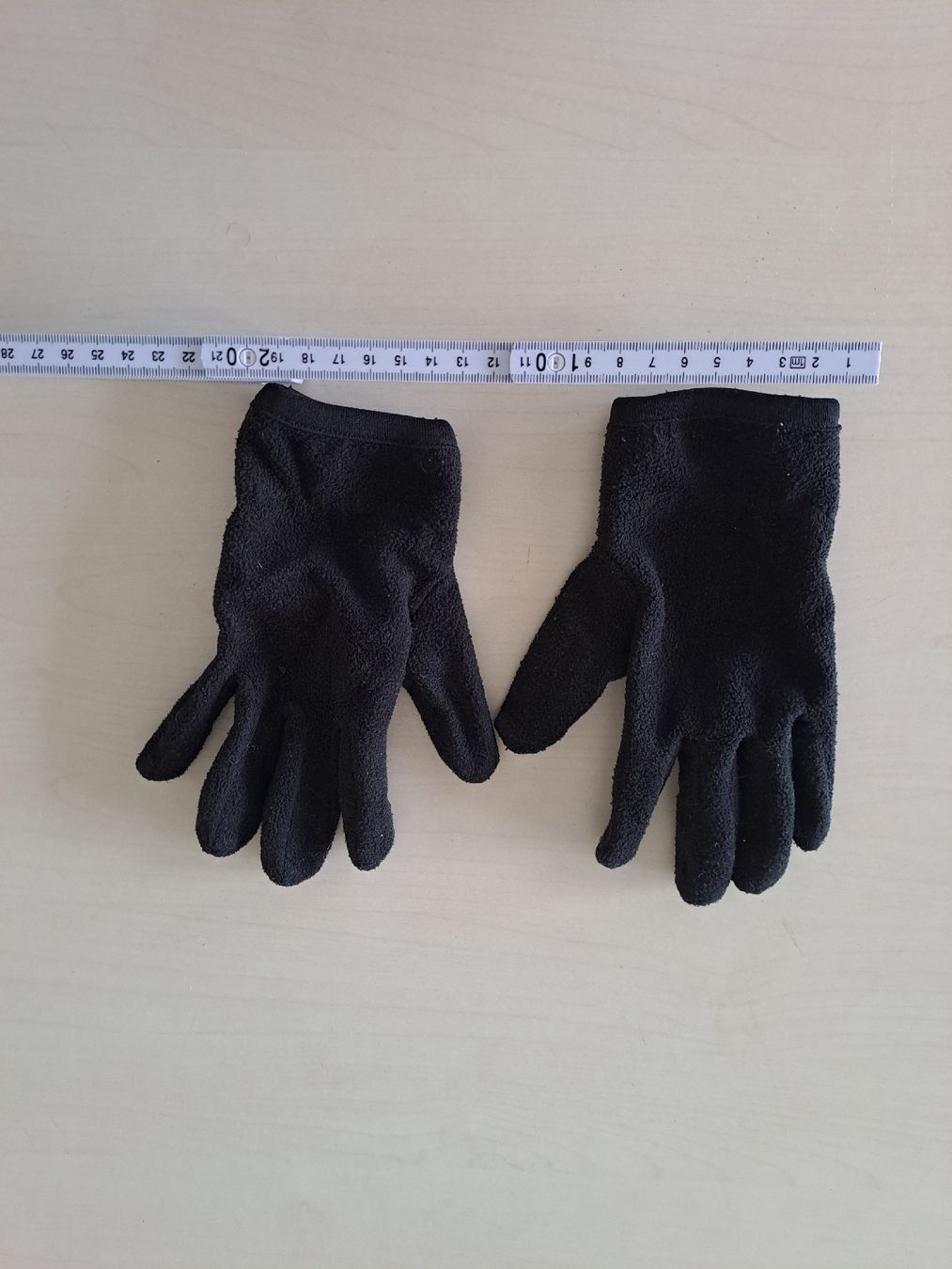 Guanti: Kinderhandschuhe – Usato da Rothenburg venduto da 123odermatt
