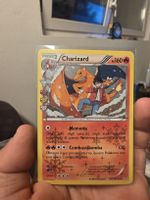 Carta Pokémon Charizard Olografica - Ottime Condizioni!