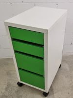 Schreibtischboard aif Rollen mit 4 Schubladen