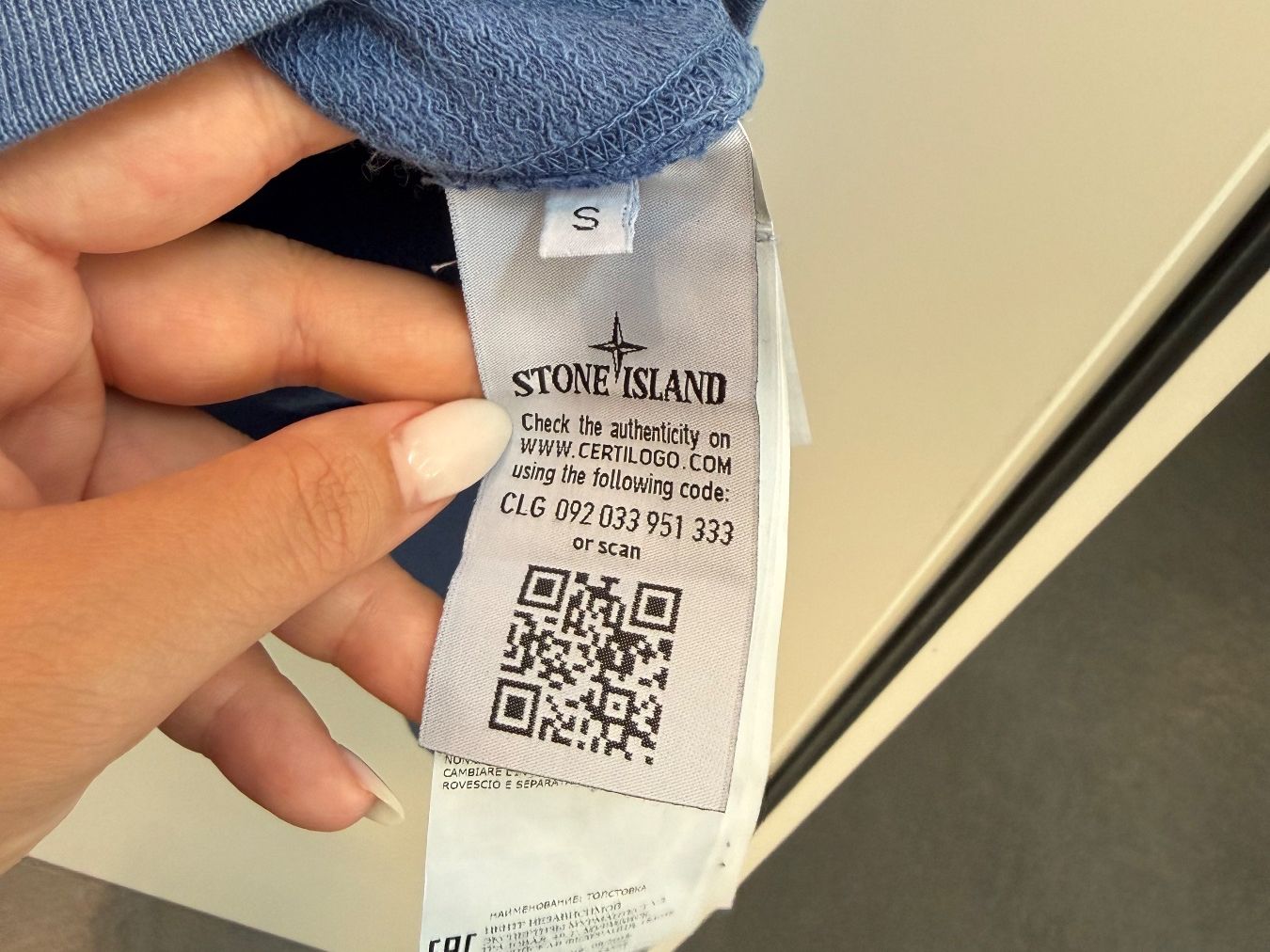 Stone Island Giacche: Stone Island Kapuzenpullover blau Grösse S neuwertig – Nuovo (secondo la descrizione) da Illnau venduto da Bigmama14 2