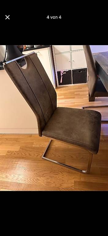 Set de table et chaises: Tisch und Stühle – D'occasion à Marly par lyn_cf8r 1