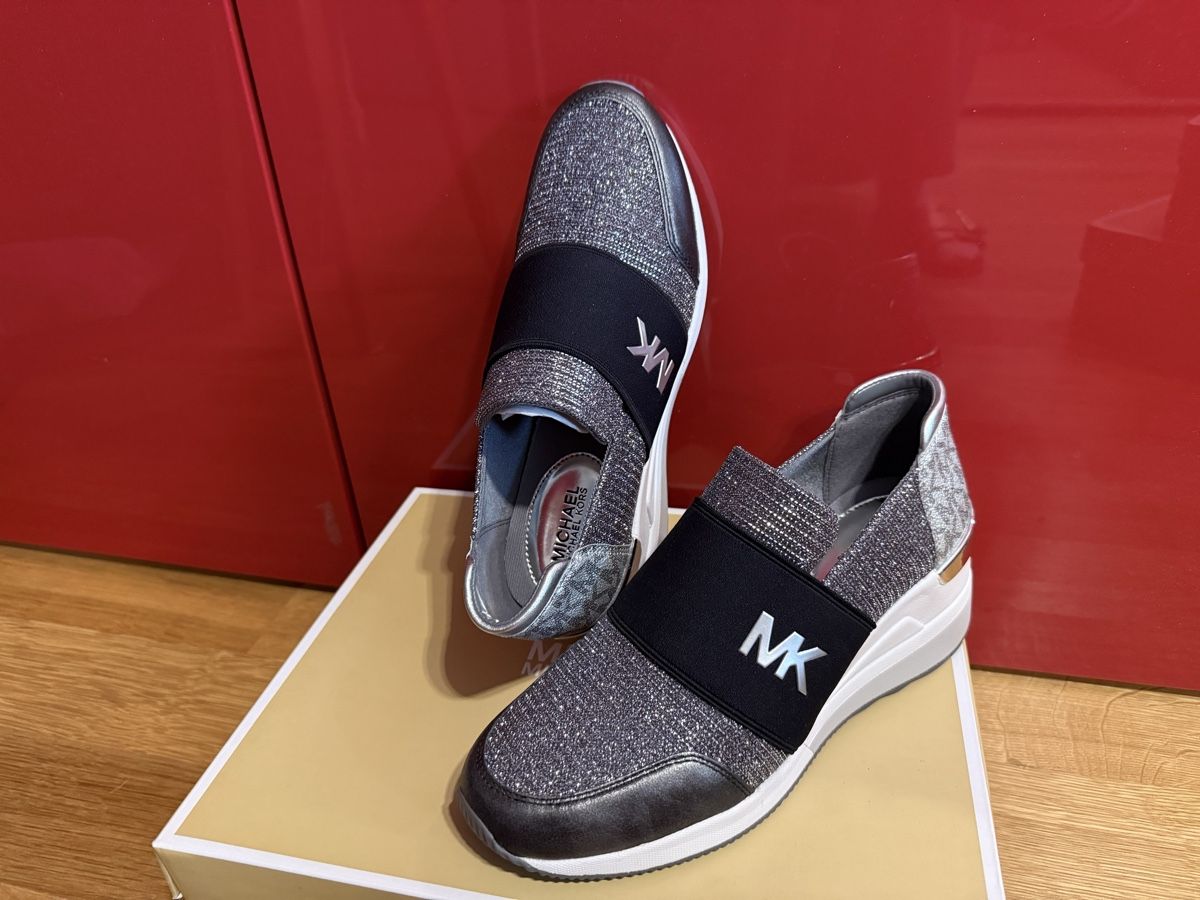 Scarpe da donna: Michael Kors Damen Sneaker  Grösse 38 – Nuovo e nell'imballaggio originale da Reinach AG venduto da innamac 1