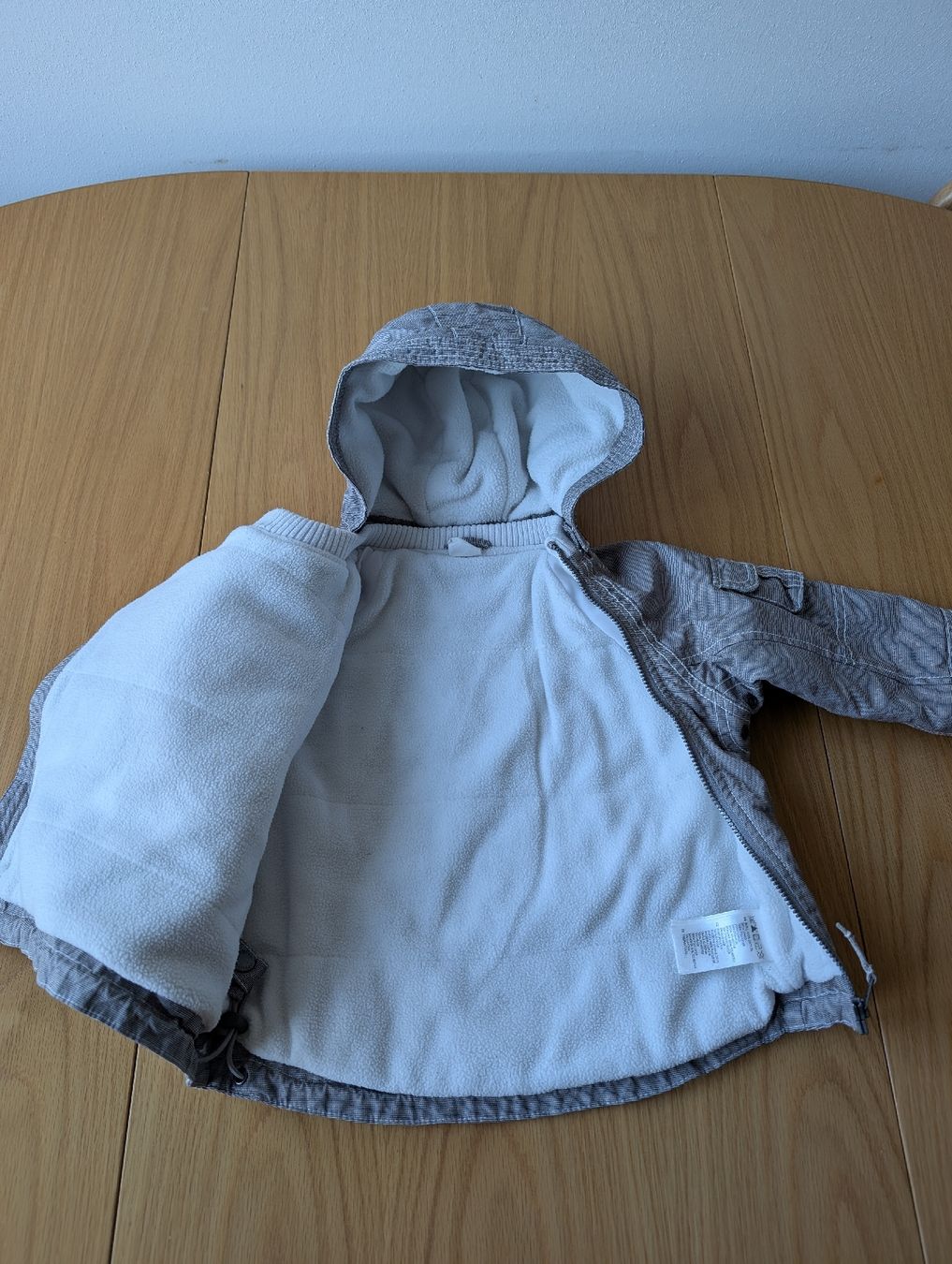 H&M Jacken & Mäntel: H&M Jacke Gr. 80 – Gebraucht aus Basel von an_v7yj 1