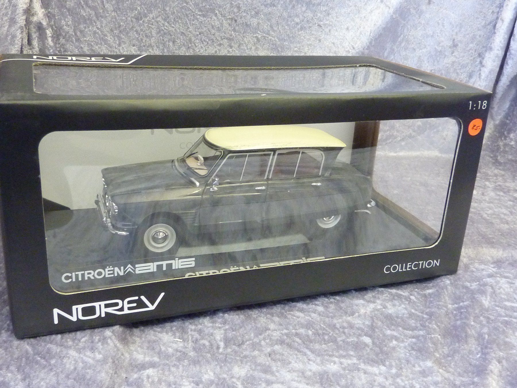 Norev Modellini d'auto: Citroen Ami 6  1:18 – Nuovo e nell'imballaggio originale da Dürrenäsch venduto da modellautos4you 1