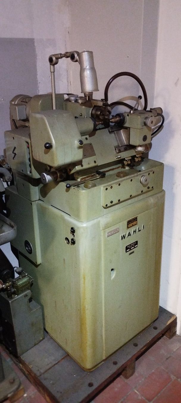 Tutte le macchine: Tailleuse de pignons Wahli 96 – Usato da Le Lieu venduto da Watch_Mike_Ing 2