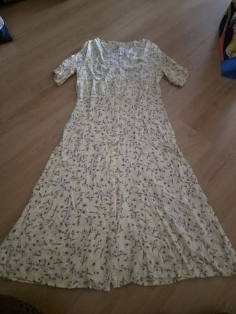 Kleid mit Blumenmuster H&M Grösse 40 gelb floral