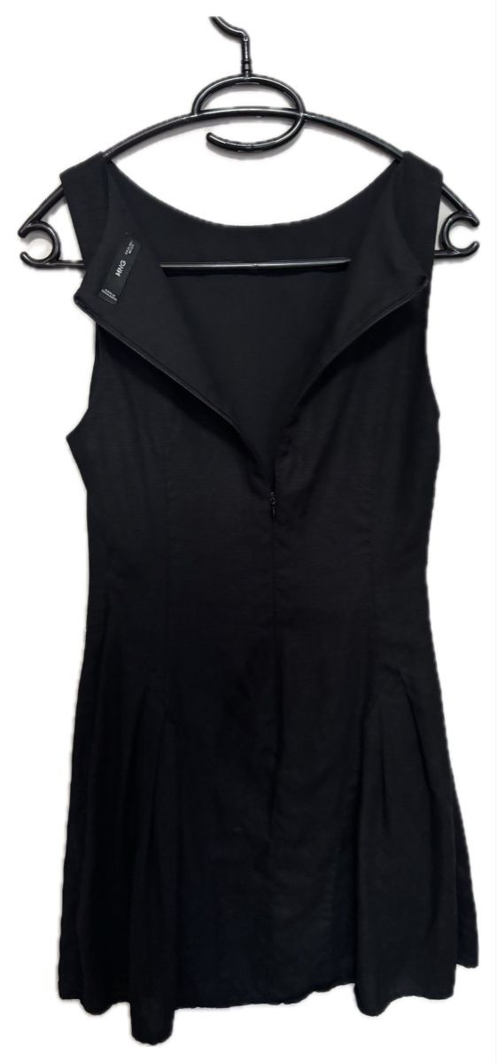 Kleider: Schwarzes Mango Kleid – Neu (gemäss Beschreibung) aus Ettingen von capu3 1