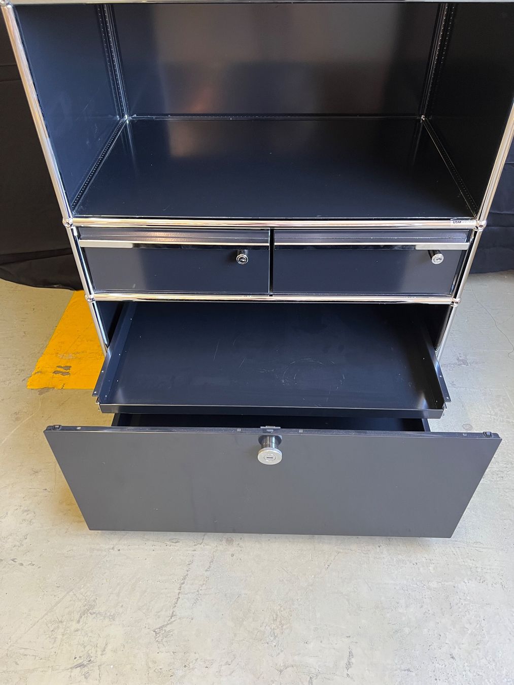 USM Regale: USM Haller Sideboard Schwarz – Gebraucht aus Luzern von B-R 3