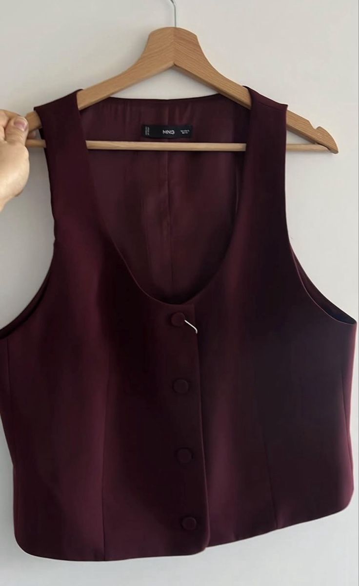 Mango Gilets & Westen: Vest from Mango – Neu und originalverpackt aus Zürich von evaa10