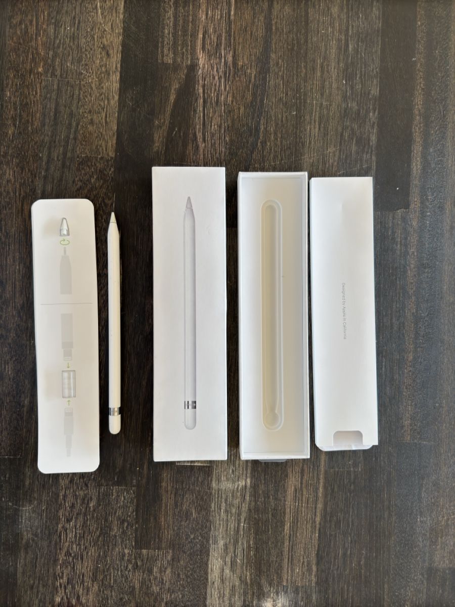 Apple Penna & Evidenziatori: Apple Pencil – Usato da Zürich venduto da Claude_