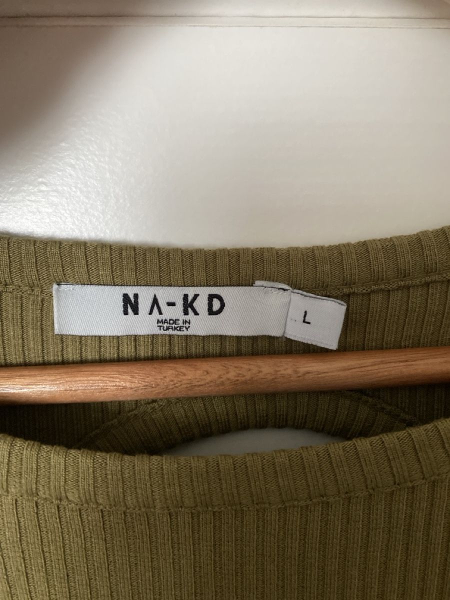 Na-kd Vestiti: NA-KD Kleid, Gr. L, Olivgrün – Usato da Alpnach Dorf venduto da melbb 2
