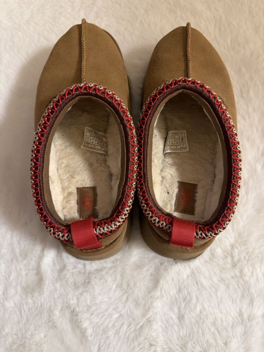 Ugg Scarpe da donna: UGG TAZZ II  – Usato da Egerkingen venduto da Amo129 2