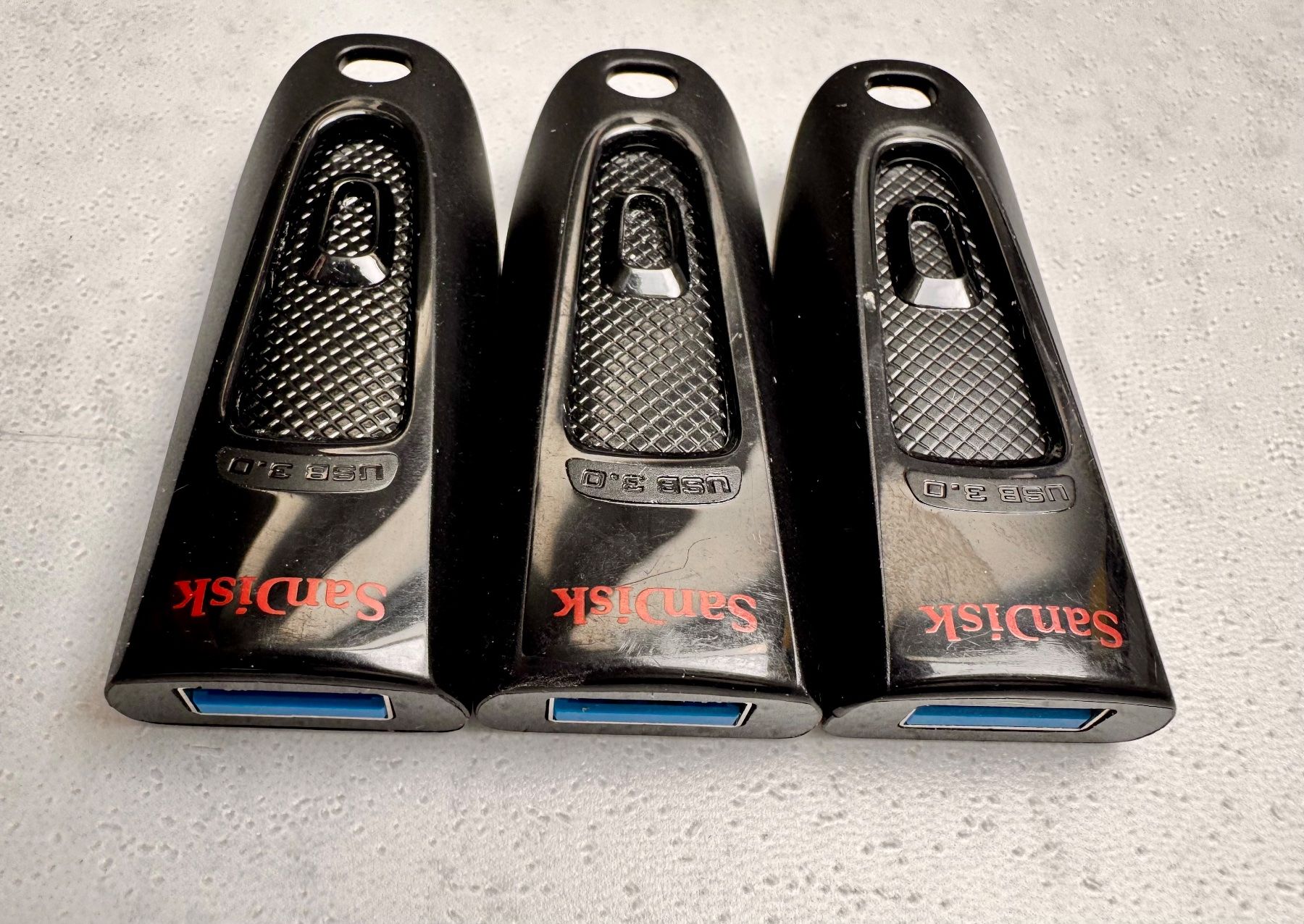 Sandisk USB Sticks: 3x SanDisk USB 3.0 Sticks 32GB – Gebraucht aus Hermetschwil-Staffeln von Mobile2013 1
