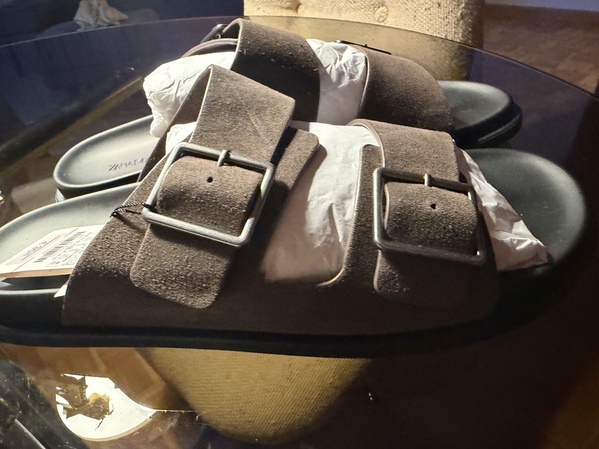 Zara Herrenschuhe: ZARA Sandalen 44 – Neu und originalverpackt aus Schlieren von ete_7zjh 3
