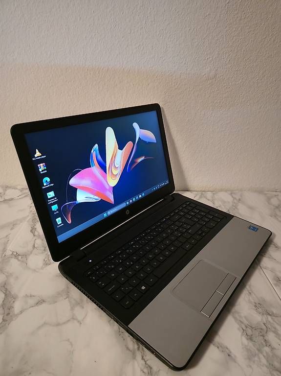 Hewlett Packard Notebook: HP 350 G2 - Intel i5 - 8GB RAM - SSD – Usato da Renens VD venduto da MTD2211 2