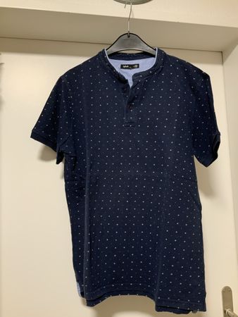 Polo Splash dunkelblau Punkte Grösse L guter Zustand (TA)