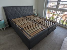 Ergonomisches Polsterbett (Doppelbett 180x200 cm)