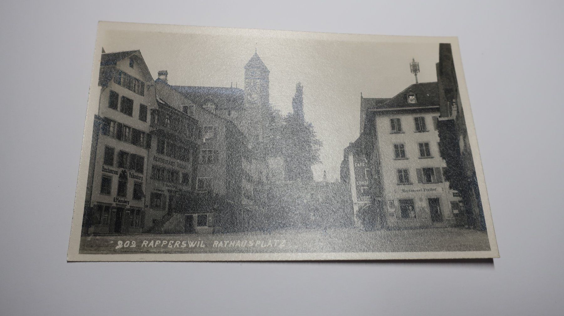 Ansichtskarten: Rapperswil Rathausplatz N°202 – Gebraucht aus Cormoret von Pascalll2001 1