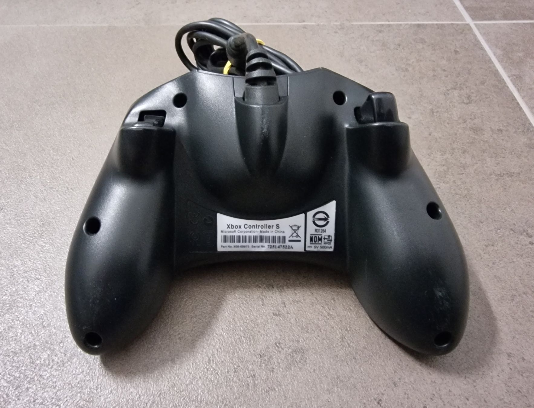 Microsoft Controller: Original XBOX Classic Controller - schnelle Lieferung – Gebraucht aus Birsfelden von Dealgoenner24 4