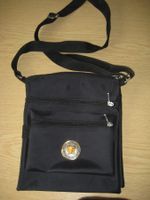 schwarze Handtasche