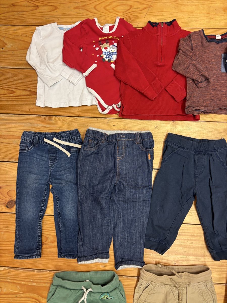 Lotti & Set di vestiti: Kleiderpaket Jungs, Grösse 86/92 – Usato da Büren an der Aare venduto da Nikito2001 1