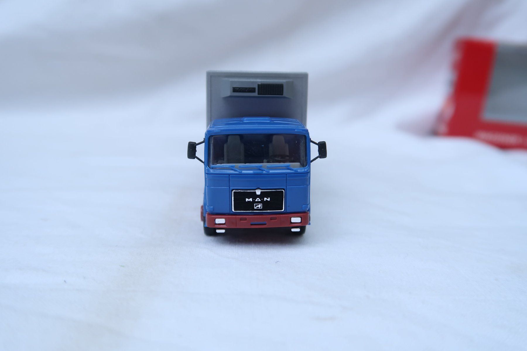 Herpa Modellini d'auto: Herpa MAN F8 Hängezug "EDEKA" – Nuovo (secondo la descrizione) da Muttenz venduto da Laeckerlihamschter 2