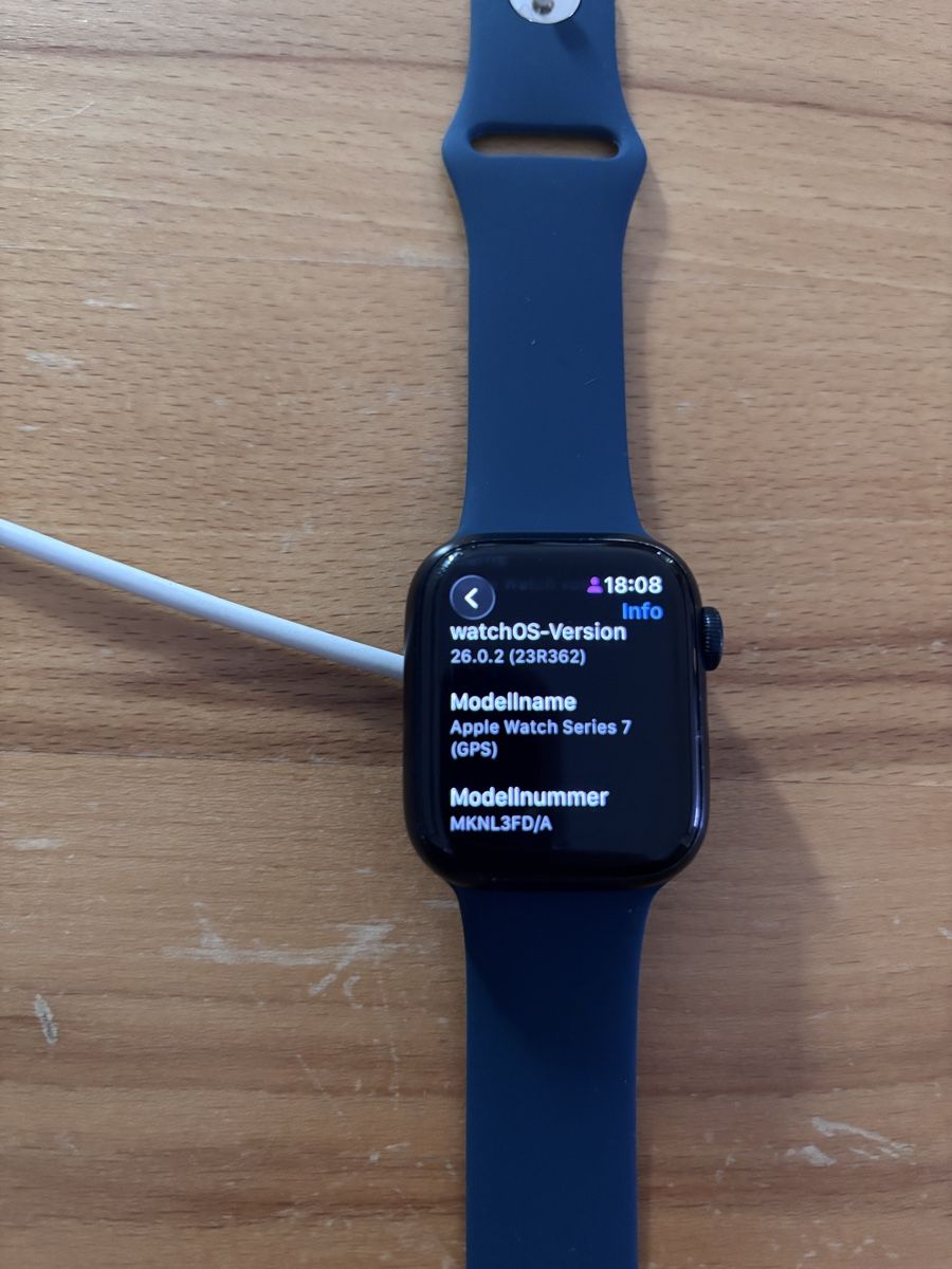 Apple Smartwatch: Apple Watch 7 GPS 41mm Serie Nike – Nuovo (secondo la descrizione) da Ogens venduto da ced_qn5v 2