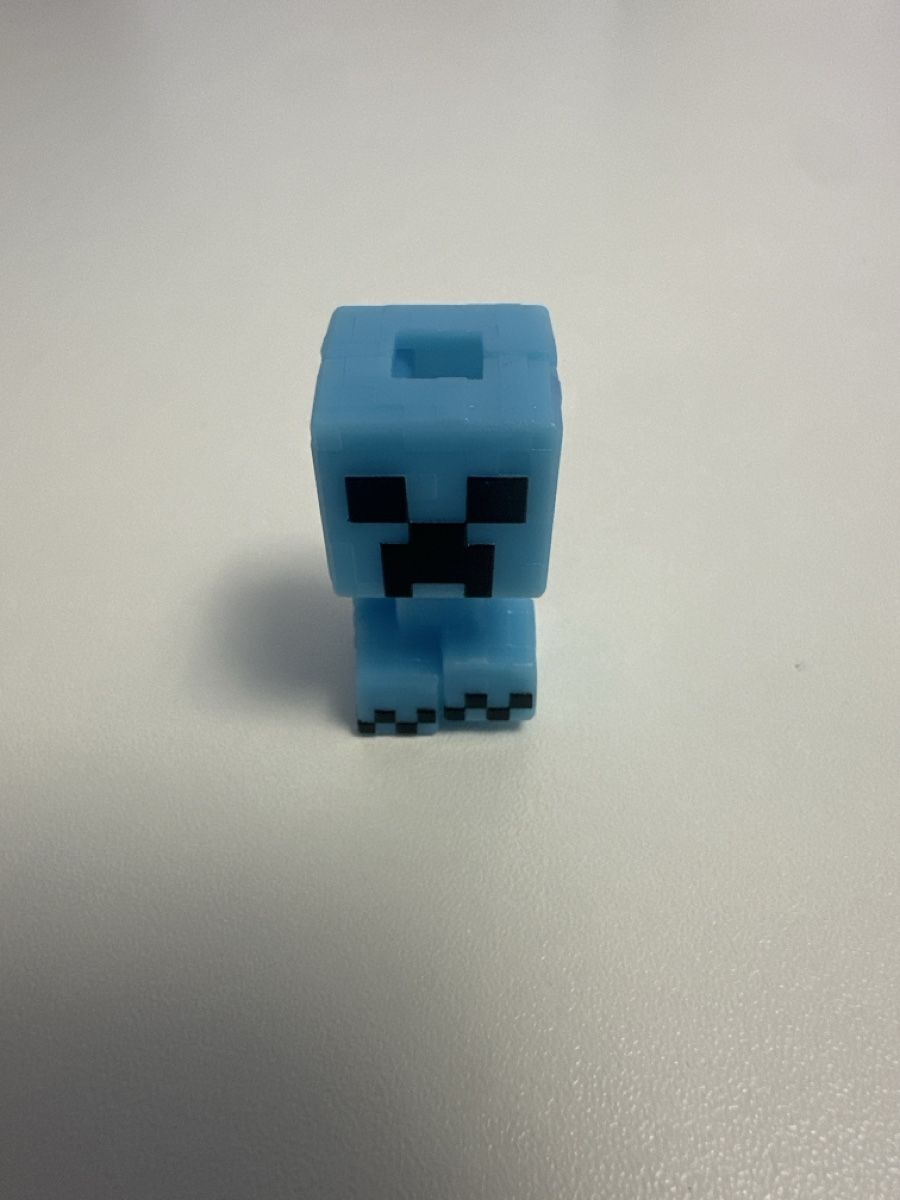 Figuren: Minecraft mini figures from Kinder Joy – Neu (gemäss Beschreibung) aus Menzingen von RayDirt 3