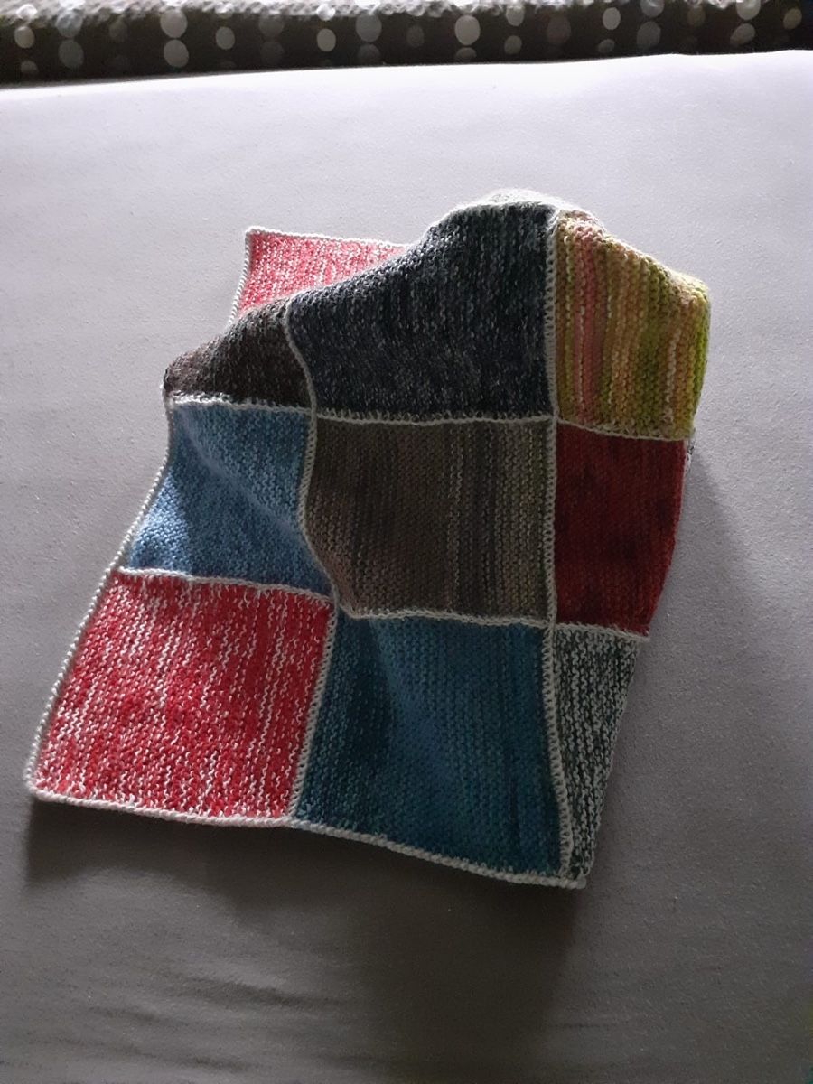 Couvertures: Gestrickte Plätzlidecke – D'occasion à Rengg par mischtgable01 1