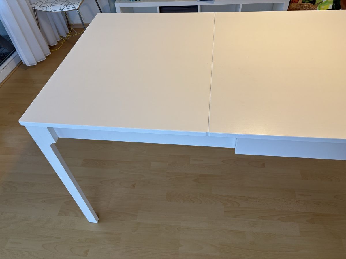 Tables: Ikea Ekkedalen Extendable Dining Table Condition – Neuf (Voir description) à Zürich par Maasare 4