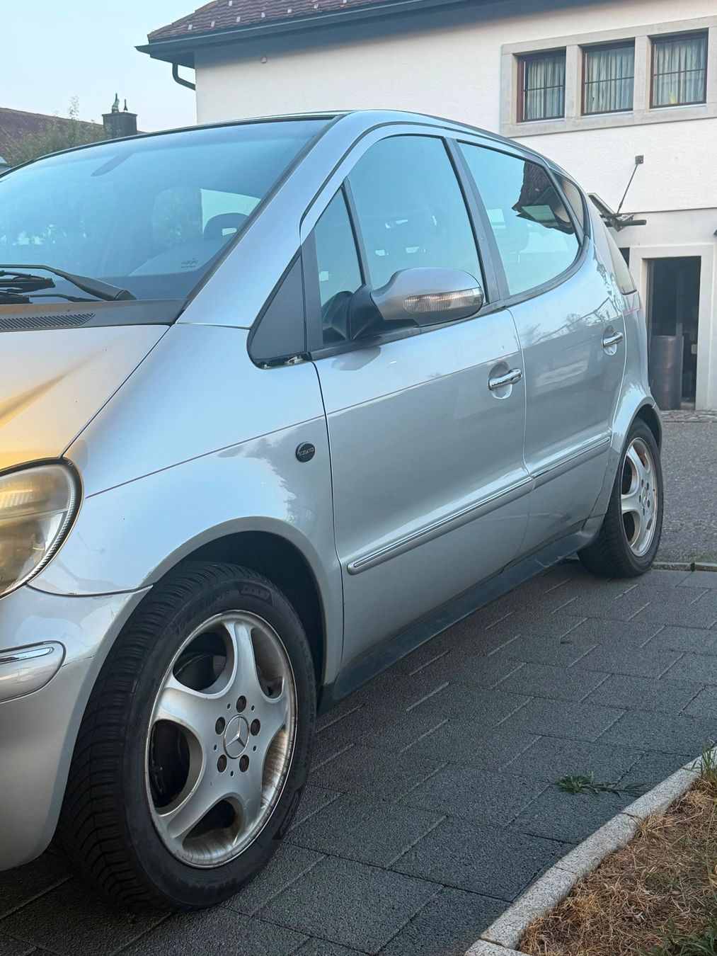 Mercedes-Benz Autos: Mercedes-Benz A-Klasse 190 Elegance – D'occasion à Reinach AG par had_79ft 2