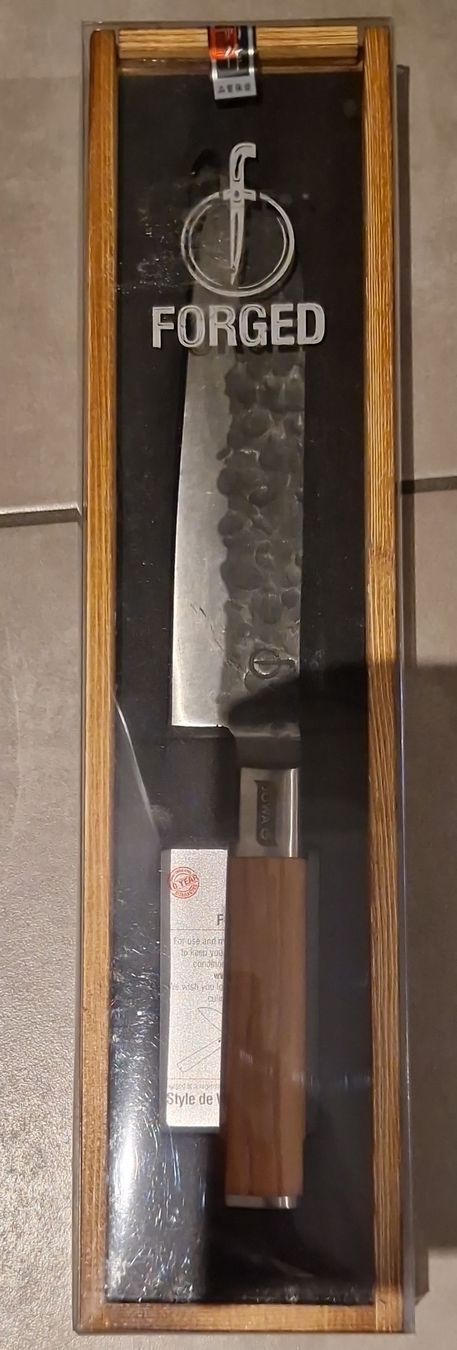 Coltelli da cucina: Santoku-Messer Olive – Nuovo (secondo la descrizione) da Unterkulm venduto da Damziel