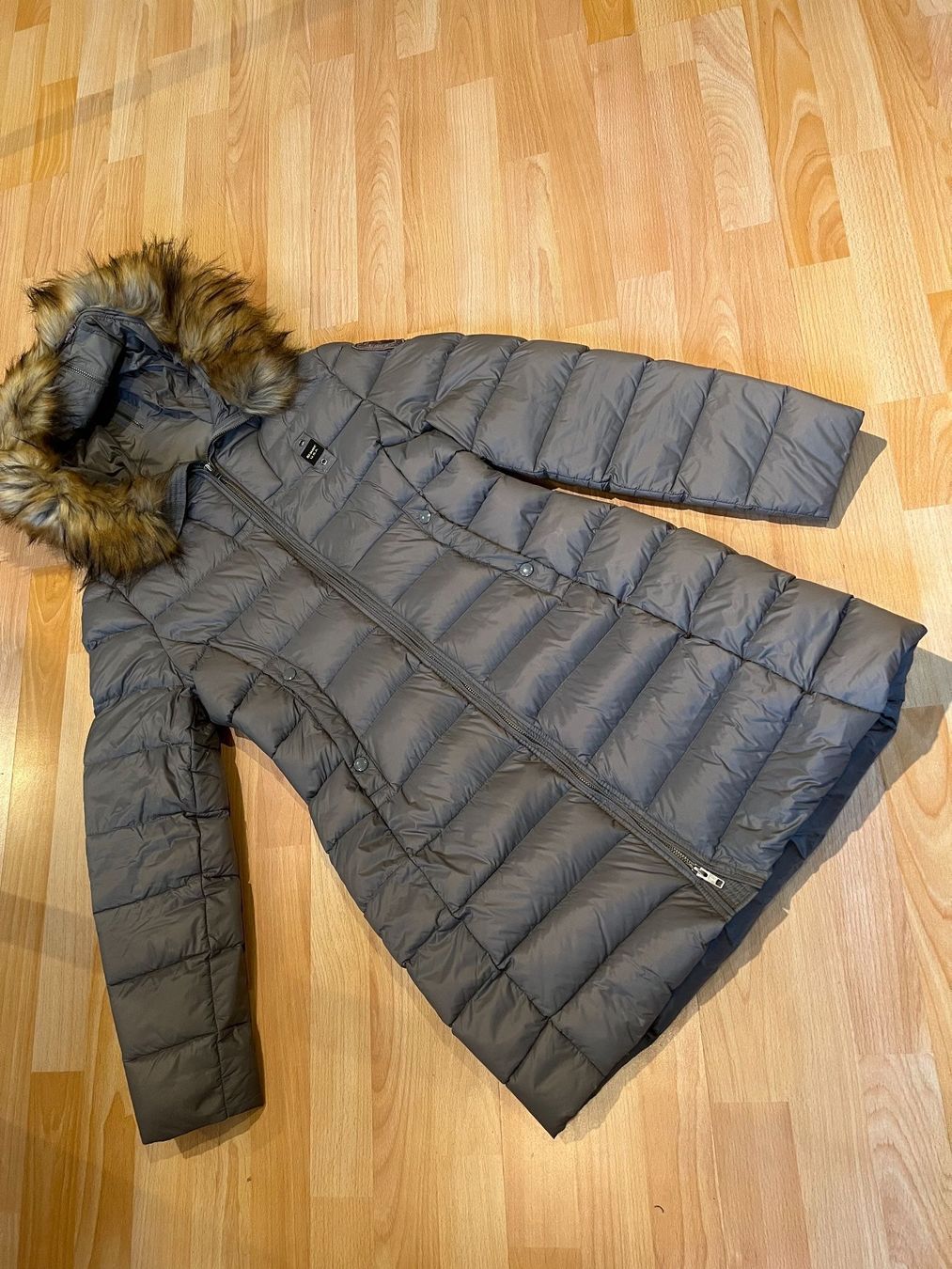 Mäntel: Original Blauer USA Daunen Mantel – Gebraucht aus Burgdorf von Vida6