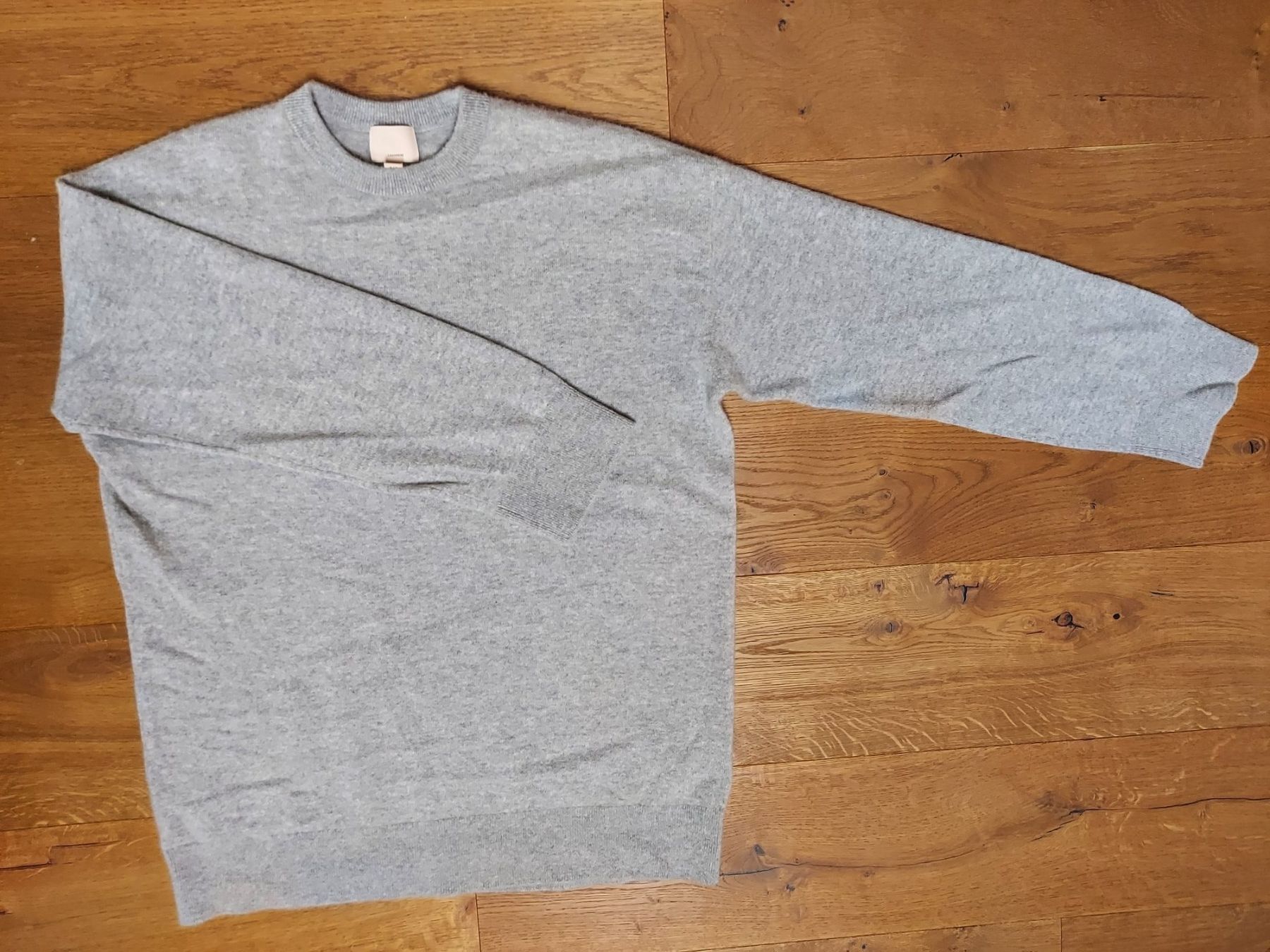 Maglioni & Felpe: Pullover aus 100% Kaschmir von H&M Premium NEU – Nuovo (secondo la descrizione) da Innertkirchen venduto da bartik99
