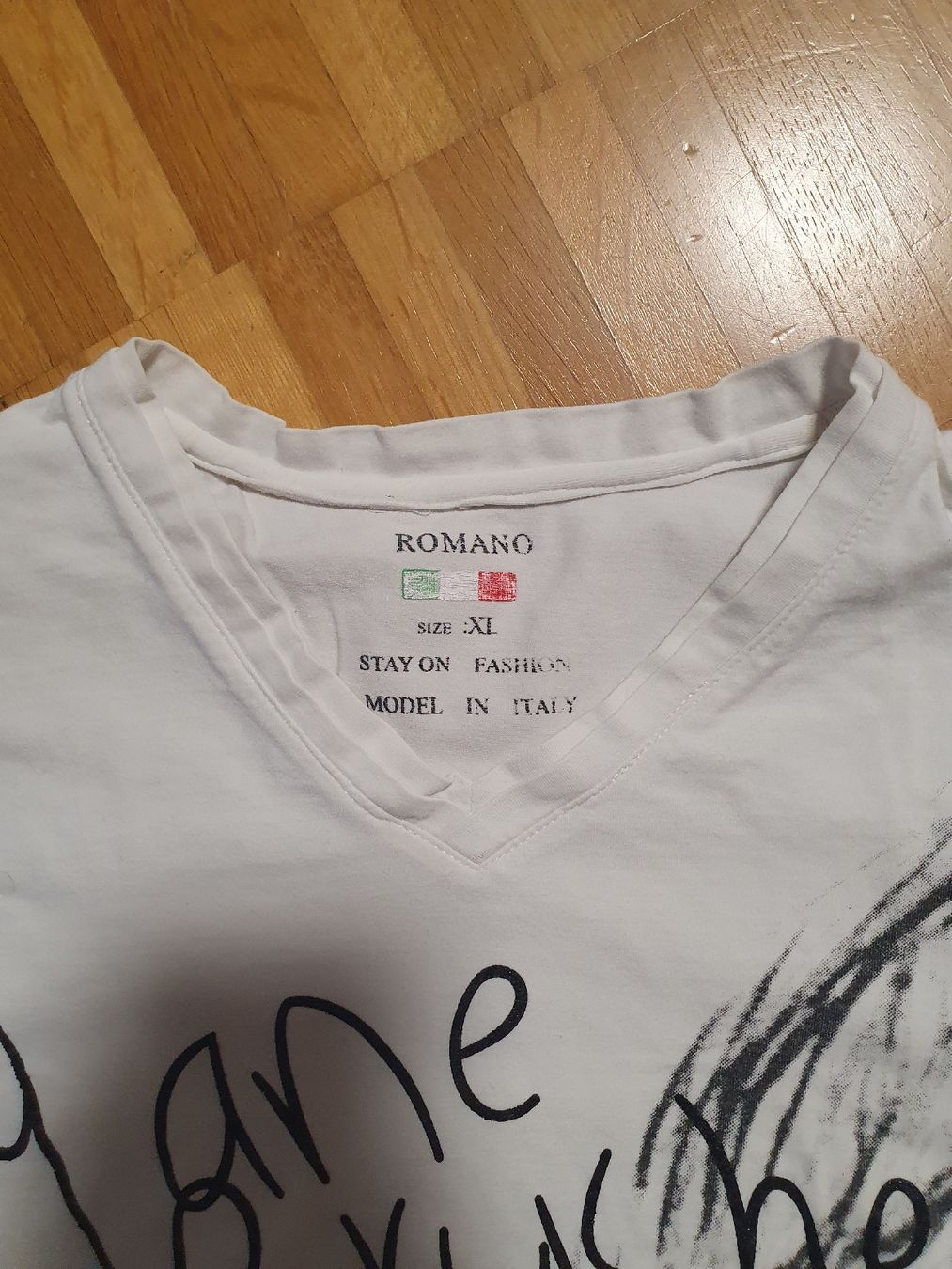 T-Shirts: Herren Tshirt grösse M  – Gebraucht aus Rothenburg von phi_t656 1