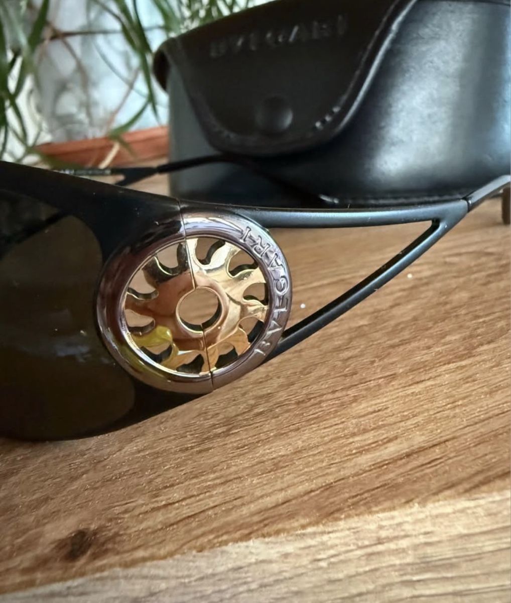 Bulgari Brillen & Gläser: Lunettes de soleil BULGARI – Gebraucht aus Corsier-sur-Vevey von dav_z7bl 1