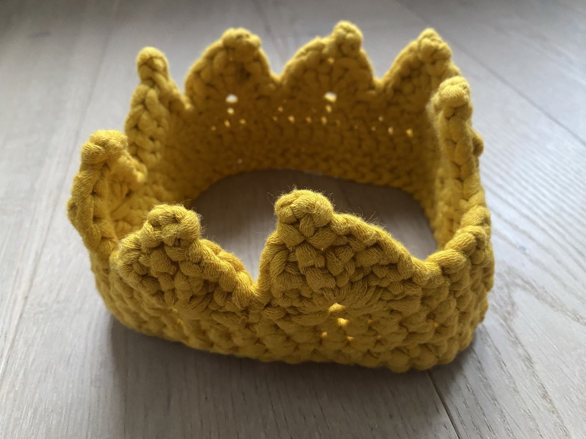 Haarschmuck: Gehäkelte Krone, Stirnband KU 45 – Gebraucht aus Lachen/SZ von Flower2 2