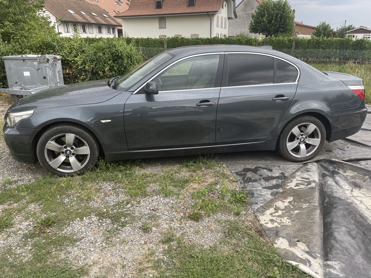 BMW Autos: BMW 530 XD – Defekt aus Praz (Vully) von Vully1 8