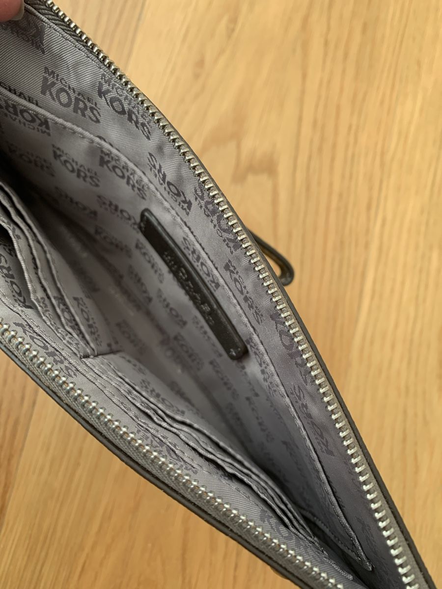 Michael Kors Taschen für Damen: Clutch von Michael Kors, Neu! – Neu (gemäss Beschreibung) aus Niederhasli von Mfallegger 2