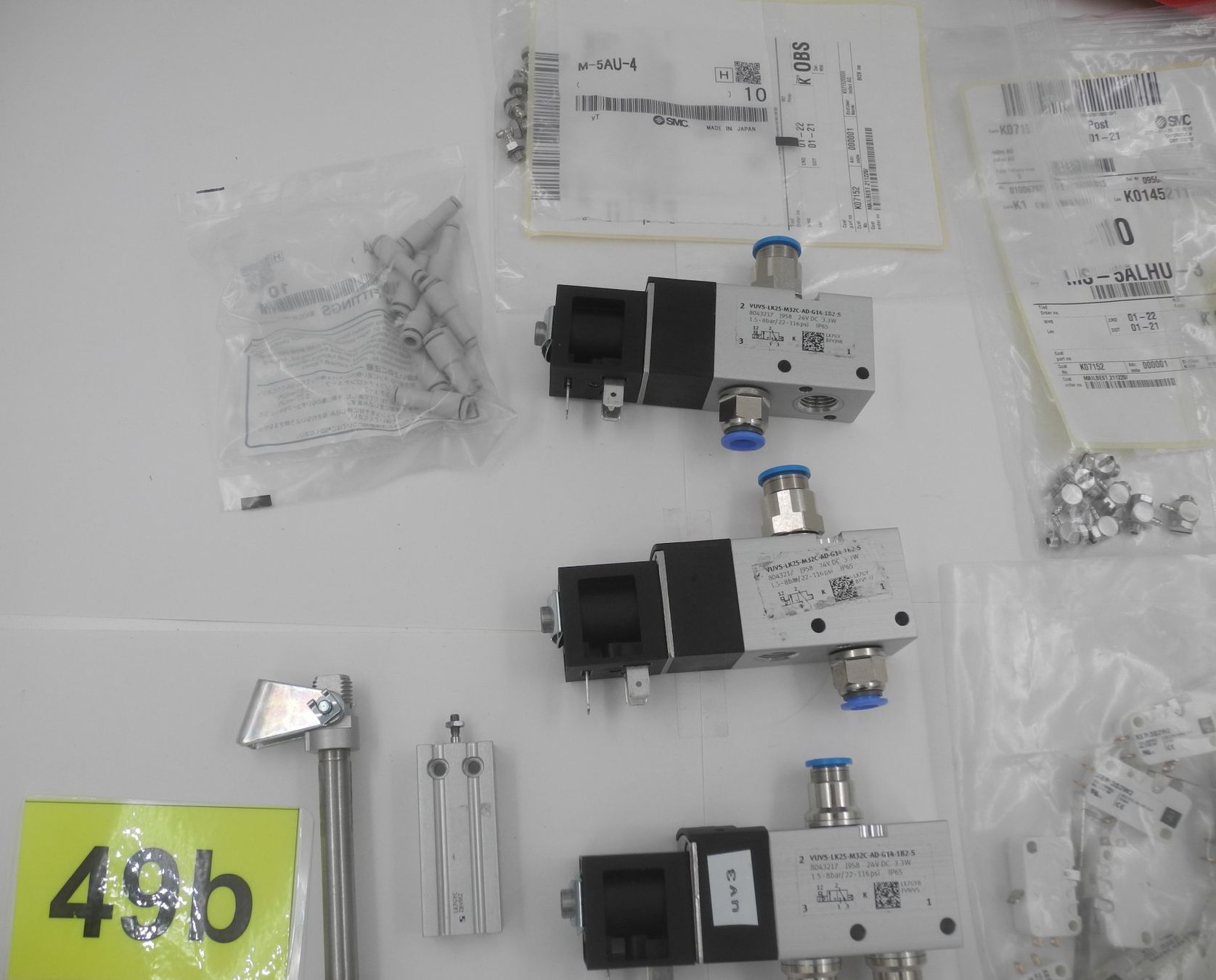 Festo Elektronikbauteile: Festo Ventilblock Telemecanique Miniature Switch, Nr. 49b – Gebraucht aus Kottwil von Crazyrolf 4