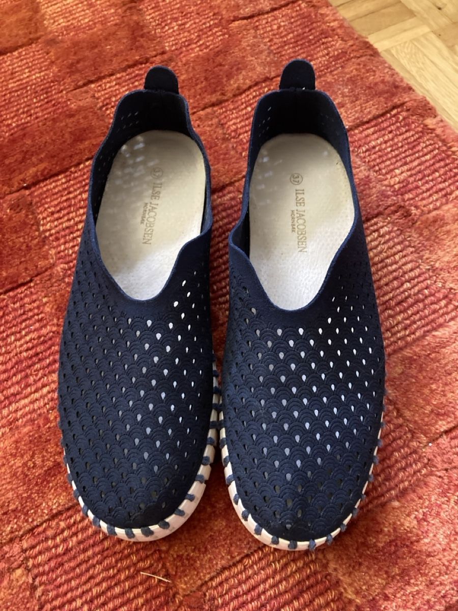 Ilse Jacobsen Scarpe da donna: Chaussures basses Ilse Jacobsen marine – Nuovo (secondo la descrizione) da Saxon venduto da tok_8dnf
