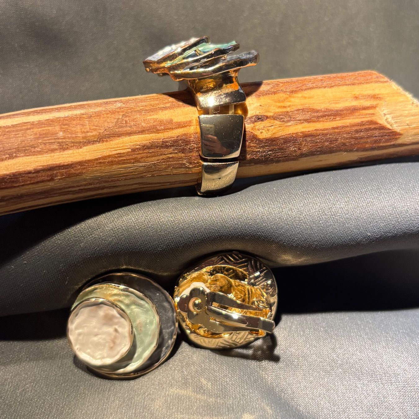 Anelli: Modeschmuck Set  Ring / Ohrclips -einmal getragen- Stylisch – Usato da Winterthur venduto da Aippoxel 1