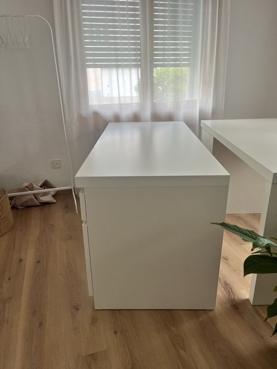 Ikea Scrivanie: Schreibtisch von Ikea – Usato da Andermatt venduto da pau_sc9r 1