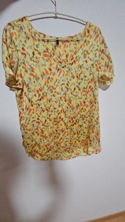 Chemisier Benetton jaune imprimé, léger, été